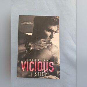 Vicious by L.J. Shen Book